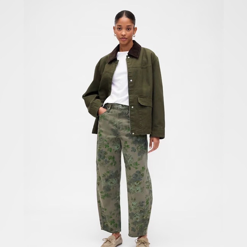 GAP Green Floral BARREL camo Jeans 6 NWOT High Rise